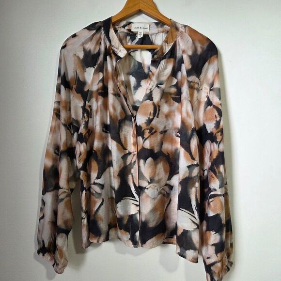 NWOT CLOTH AND STONE PRINTED CHINESE COLLAR BUTTON DOWN TOP SIZE L - Picture 1 of 16